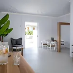 Kantouni Boutique Hotel 4*