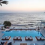 Kantouni Boutique 4*