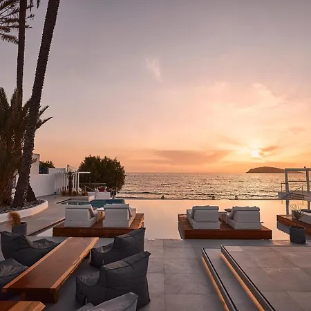 Kantouni Boutique Hotel 4*