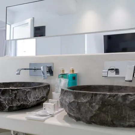 Kantouni Boutique 4*