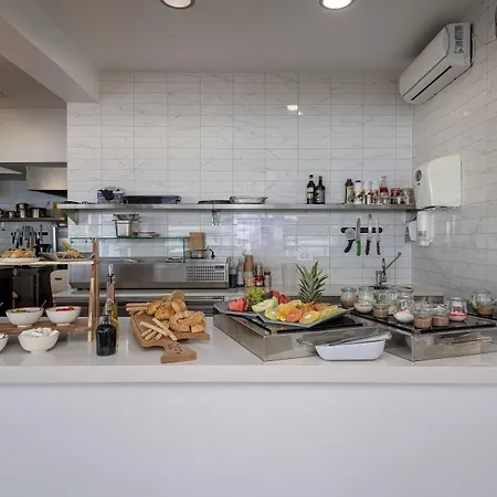 Отель Kantouni Boutique 4*