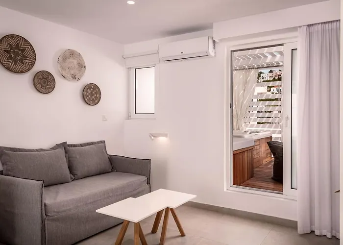 Kantouni Boutique Hotel 4*