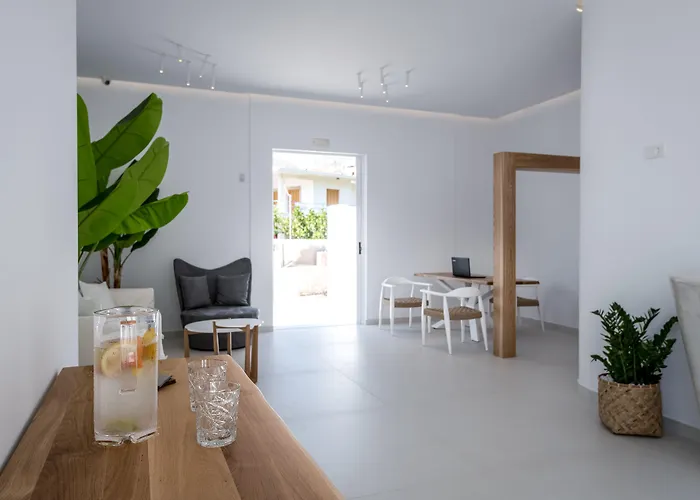 Kantouni Boutique Hotel 4*